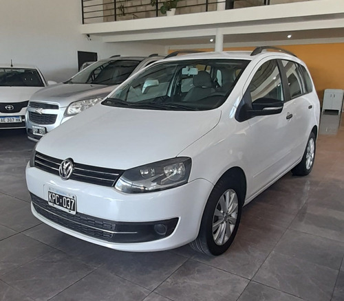 Volkswagen Suran 1.6 Trendline 11b