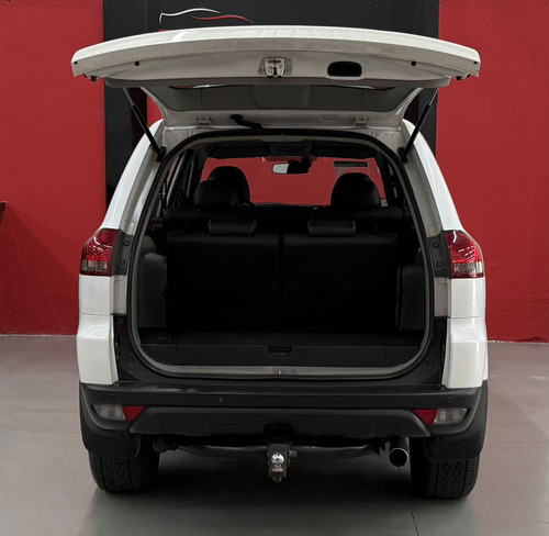 Mitsubishi Pajero Pajero HPE 3.2 4x4 T.I. Dies. 5p Aut.