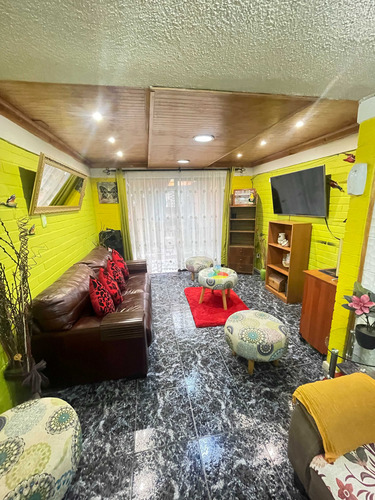 Casa 2 Pisos, 74 M2, 4d+3b+1e, Maipú (79057)