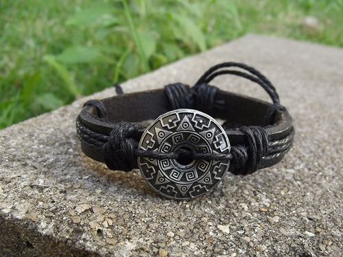 Imagem 3 de 5 de Pulseira Asteca | Preto