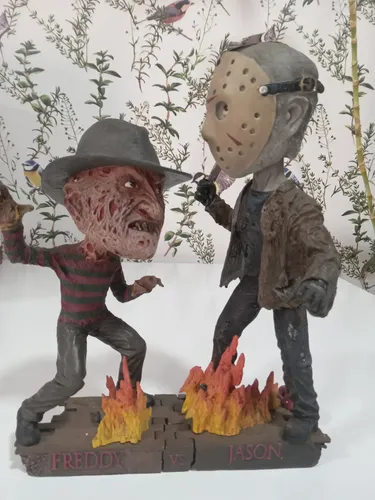 Freddy Vs Jason Box Deluxe Set , Extreme Head Knokers | Frete grátis