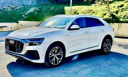 Audi Q8 3.0 55 TFSI SLine Quattro 340hp