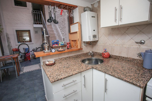 Imagen 14 de 27 de Venta- P.h De 3 Ambientes Con Habitación Auxiliar En Planta Baja - Caballito