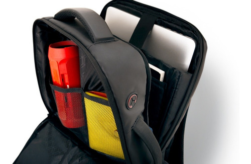 Imagen 3 de 4 de Mochila Grande Forum Primicia Notebook Urbana Cuota
