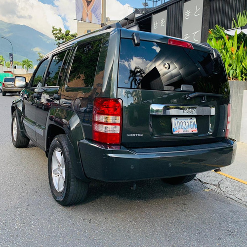 Imagen 9 de 14 de Jeep Cherokee Kk 2012