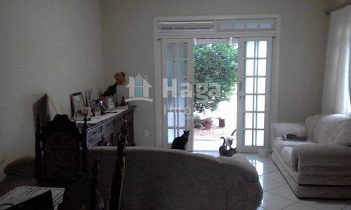 Imagem 14 de 30 de Casa À Venda Em Brusque/sc - 333