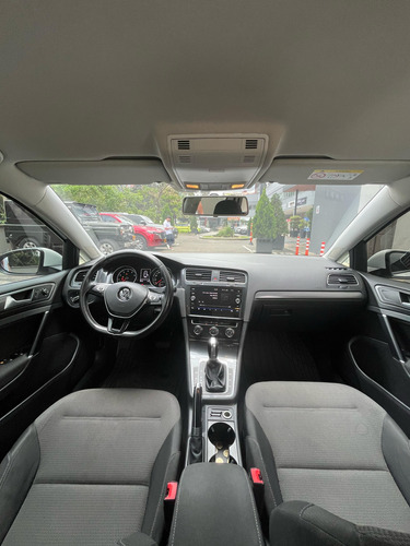Volkswagen Golf 1.6 Comfortline