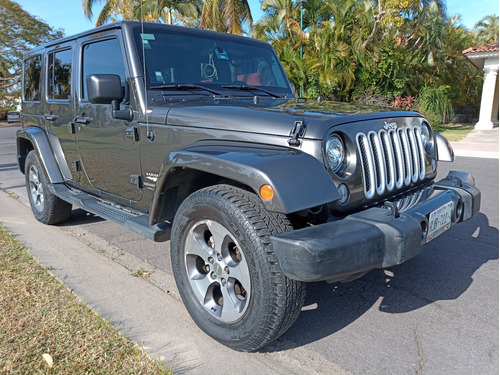 Jeep Wrangler 3.7 Unlimited Sahara 3.6 4x4 At