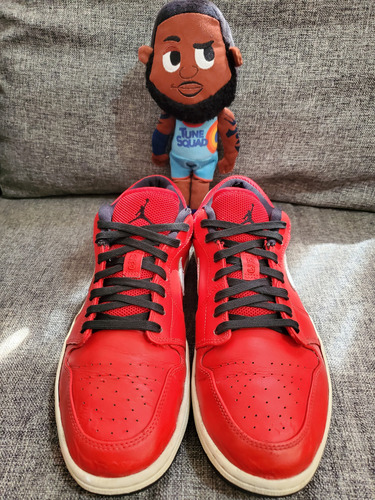 Tenis Mjordan Retro 1 Low Red 29cm (Usado)