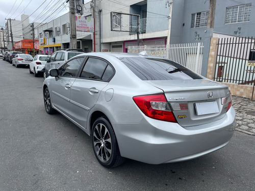Honda Civic 2.0 Lxr Flex Aut. 4p