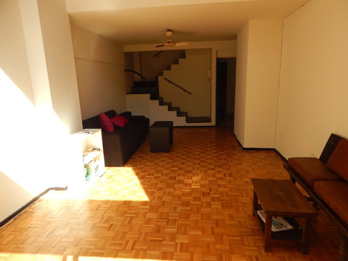 Imagen 1 de 30 de Depto 2 Amb En Duplex C/patio Palermo A Reciclar