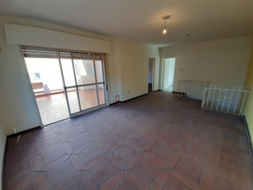 Imagen 7 de 14 de Oferta Departamento De Planta Alta Con Cochera O Salón En Pb