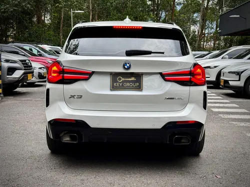 BMW X3 X drive30e ( hibrida)