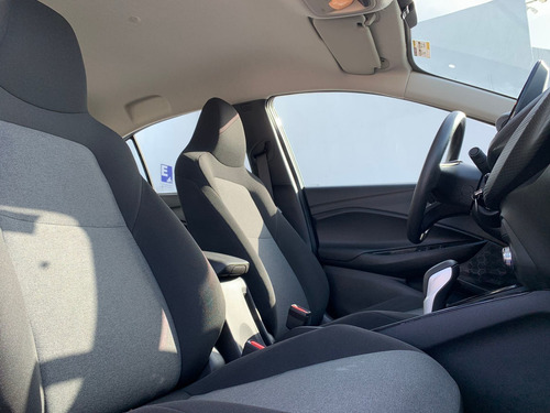 Imagen 10 de 12 de Chevrolet Onix 2021 1.0 Ls At