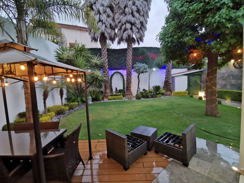Casa En Venta En Chiluca