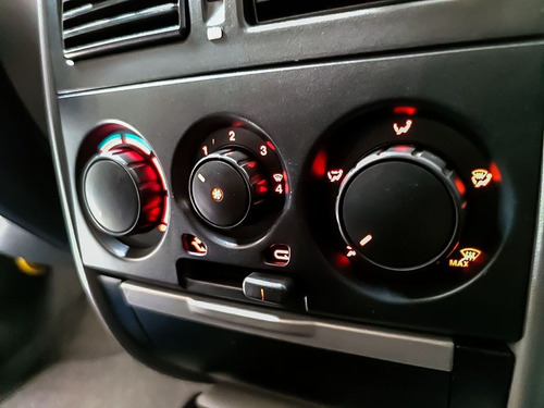 Imagem 11 de 17 de Fiat Palio 1.8 Mpi Hlx 8v