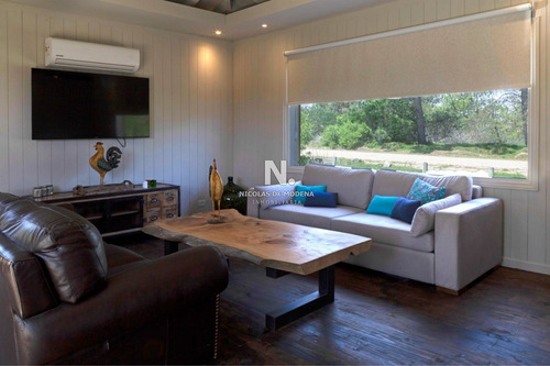 Casa En Venta De 1 Dormitorio.- Ref: 3765