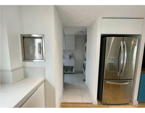 Vendo Apartamento Totamente Amoblado En Laureles Florida Nueva