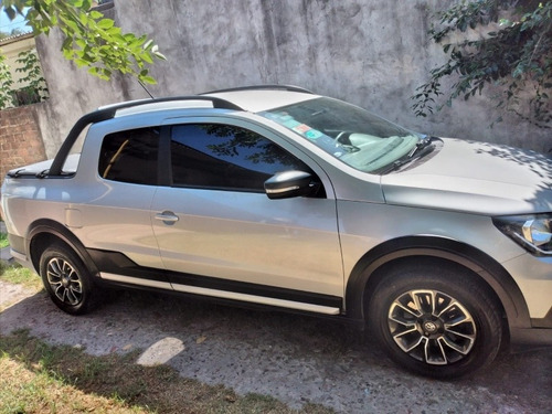 Volkswagen Saveiro 1.6 Cross Gp Cd 110cv Pack High