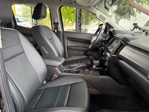 Ford Ranger 2.2 BLACK 4X2 CD 16V DIESEL 4P AUTOMÁTICO