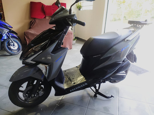 Elite 125 Cinza Ano 2023 Com Baixa Quilometragem