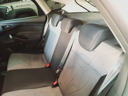 Ford Focus III 1.6 S