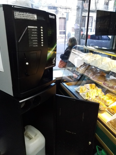 Imagen 2 de 8 de Alquiler Máquinas De Café, Variedad, Con Y Sin Sist De Pago.