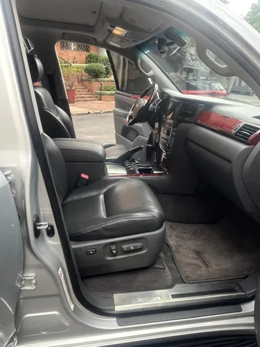 Lexus LX 5.7 570