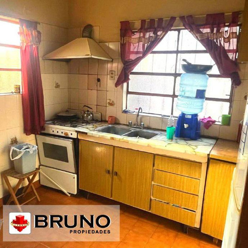 Casa En Venta En Mariano Acosta