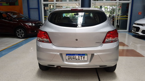Chevrolet Onix 1.0 Mpfi Ls 8v