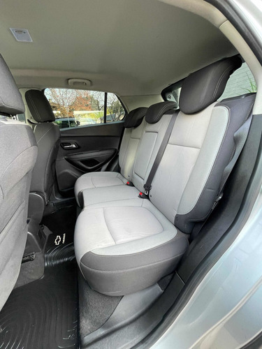Imagen 13 de 18 de Chevrolet Tracker 1.8 Ltz Fwd Mt 140cv 2015