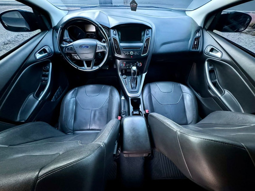 Ford Focus Sedan 2.0 16V 4P FLEX SE POWERSHIFT AUTOMÁTICO