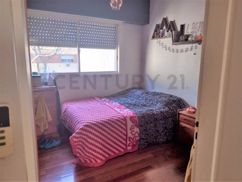 Imagen 11 de 16 de Hermoso Ph 2 Ambientes Con Patio - Retasado!!!