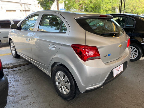Chevrolet Onix 1.0 Lt 5p