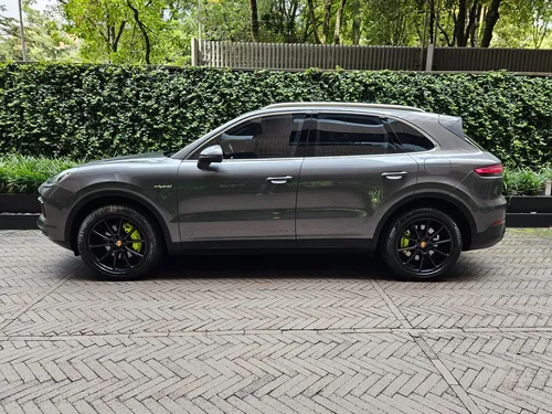 Porsche Cayenne 3.0 S E-hybrid Platinum Edition