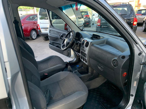 Peugeot Partner 1.6 Hdi Furgon Confort 2015