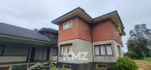 Casa En Venta De 8 Dorm. En Llanquihue