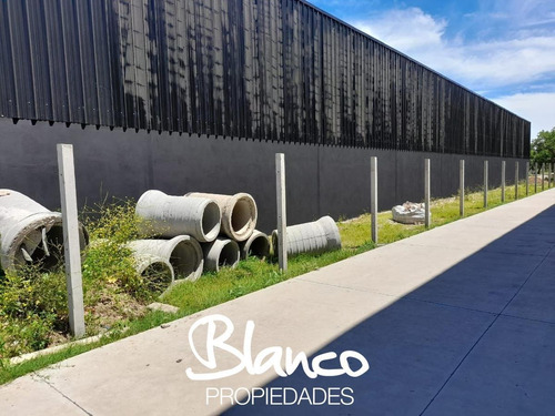 Imagen 7 de 9 de En Venta! Excelente Y Amplio Deposito De 820 Metros En Panamericana Km 41 - Pilar
