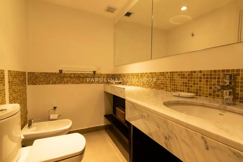 Excelente Apartamento En Venta En Icon Brava Tower, Punta Del Este.