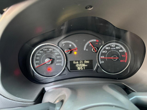 Fiat Palio 1.4 Attractive Flex 5p