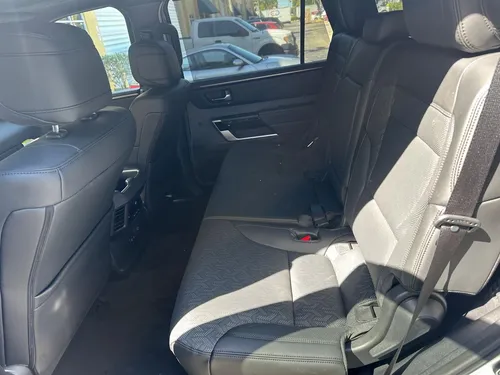 Toyota Sequoia 3.5 V6 Limited 4X4