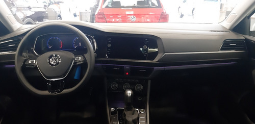 Imagen 9 de 16 de Volkswagen Vento 1.4t Highline Md