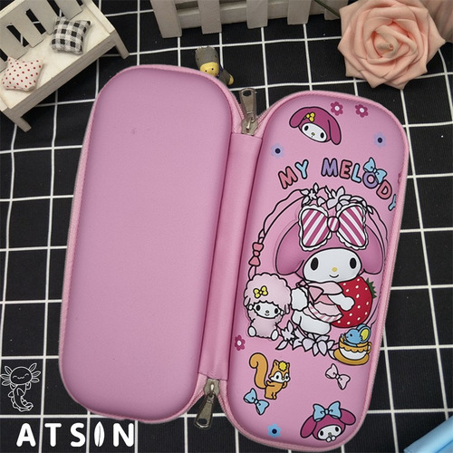 Estuche Lapicera Escolar 3d Kuromi Y Hello Kitty Kawaii 1pz. Color Rosa Melody