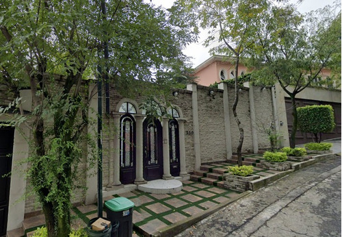 Casa En Venta En Bosques De Las Lomas, Cuajimalpa De Morelos, Ciudad De México!! Fv7-di