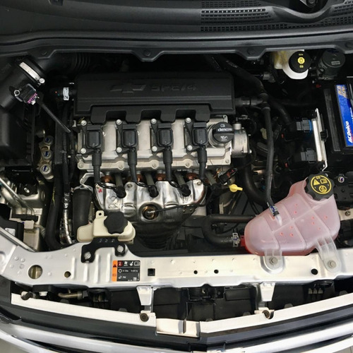 Chevrolet Onix Joy Black 2021 1.4 Manual Gi