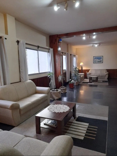 Imagen 4 de 11 de Venta Apartamento 2 Dormitorios 1 Baño Rambla Malvin