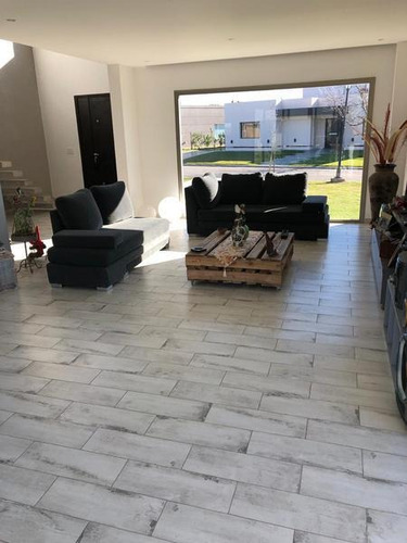 Imagen 23 de 26 de Casa - La Horqueta De Echeverría