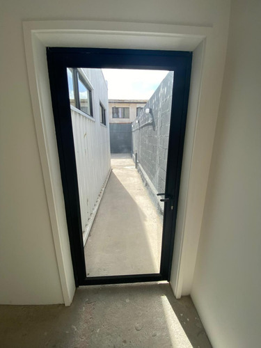 Excelente Local En Arriendo 2 Oriente Entre 12 Y 13 Norte.