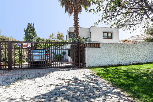 Casa En Venta En Las Condes