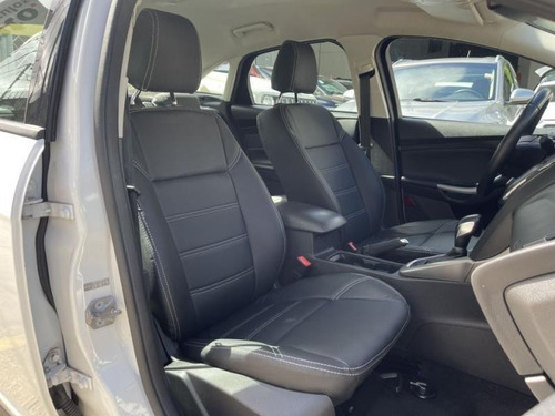 Imagem 15 de 15 de Ford Focus 2.0 Se Plus Fastback 16v Flex 4p Powershift 2017/
